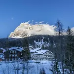 Apart Otel Civetta 3*