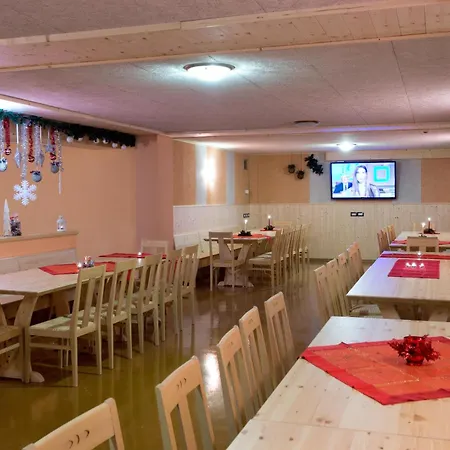 Civetta Aparthotel 3*