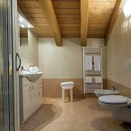 Civetta Aparthotel 3*