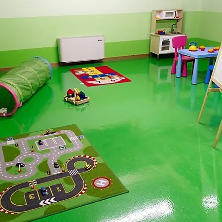 Civetta Aparthotel 3*