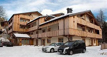 Civetta Aparthotel 2*