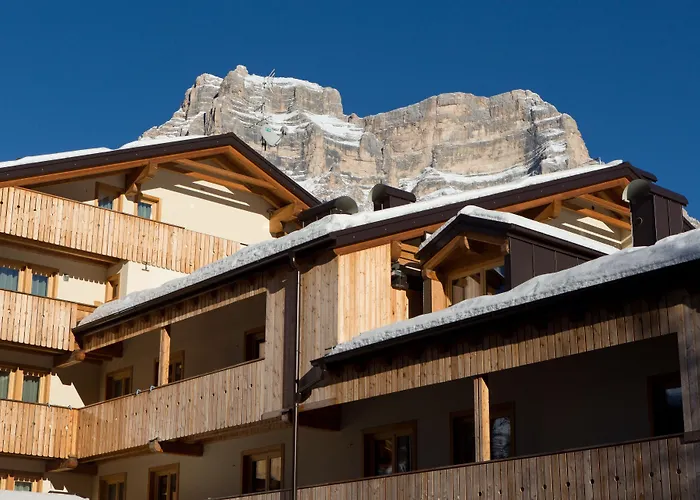 Apartmanhotel Civetta 3*